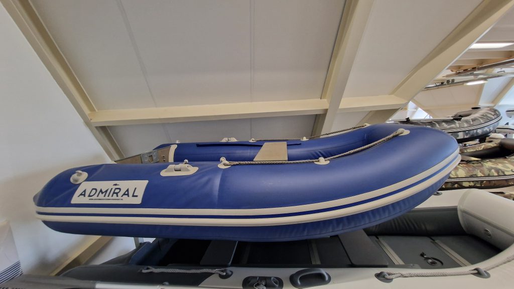 Admiral AM250